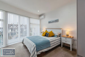 WATERSIDE MARINA- click for photo gallery